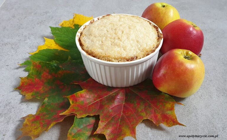 Ryż zapiekany z jabłkiem i cynamonem