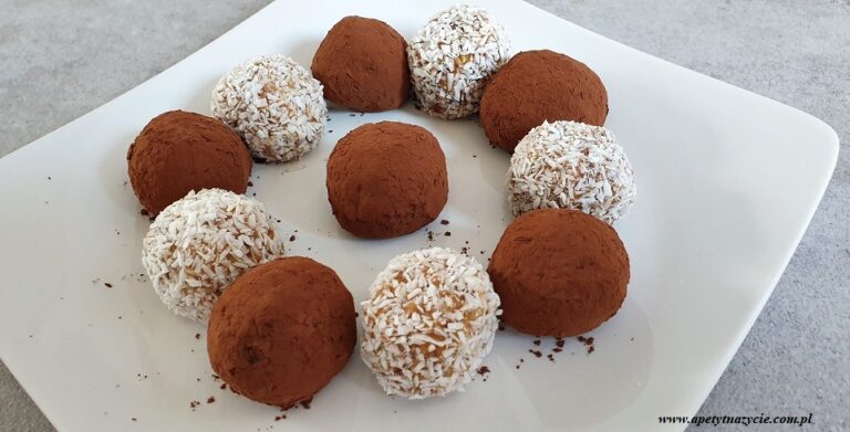 Kuleczki daktylowo-orzechowe